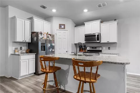 Kitchen - 2913 Risinger Rd, Lorena, TX 76655 photo 2 of 4