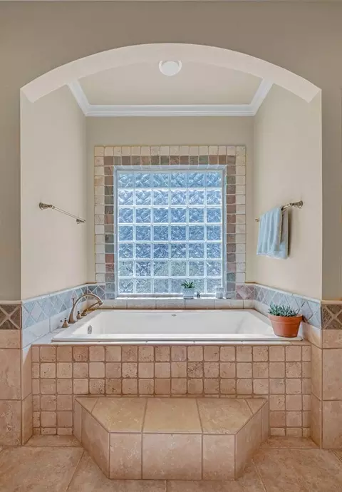 46 N Shore Cir, Waco, TX 76708 photo 24