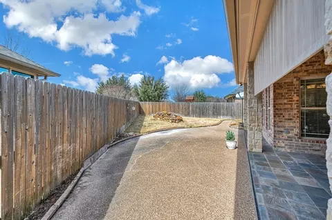 46 N Shore Cir, Waco, TX 76708 photo 37