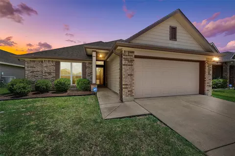 4117 S Fork Ranch Rd, Waco, TX 76705