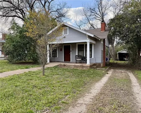 1613 Live Oak Ave, Waco, TX 76708 photo 2