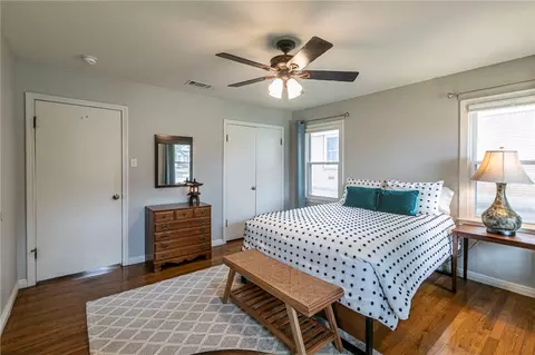 Bedroom - 4100 Grim Ave, Waco, TX 76710 photo 4 of 5