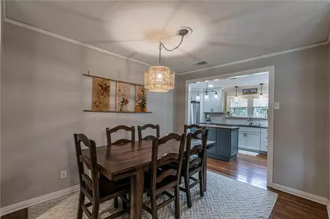 Dining - 4100 Grim Ave, Waco, TX 76710 photo 1 of 1