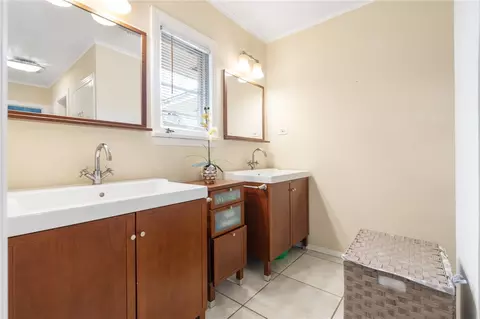 Bath - 3003 Sturgis Ln, Waco, TX 76708 photo 4 of 5