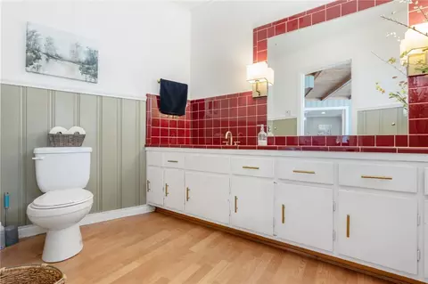 Bath - 3003 Sturgis Ln, Waco, TX 76708 photo 1 of 5