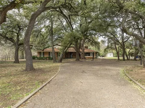 Exterior - 3003 Sturgis Ln, Waco, TX 76708 photo 3 of 9