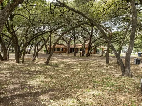 Exterior - 3003 Sturgis Ln, Waco, TX 76708 photo 6 of 9
