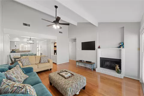 2905 Lake Shore Dr #206, Waco, TX 76708