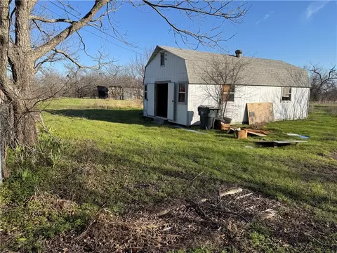 266 Scott Ln, Waco, TX 76708 photo 4