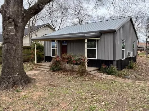 105 N 103 N Oak St, Lorena, TX 76655