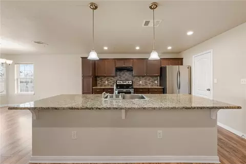 Kitchen - 618 Powers St, Waco, TX 76705 photo 1 of 2