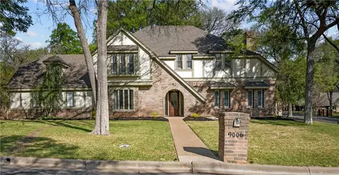 9006 Kingswood Pl, Woodway, TX 76712