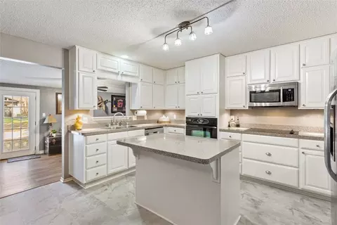 Kitchen - 202 Thompson Cir, Lorena, TX 76655 photo 2 of 2