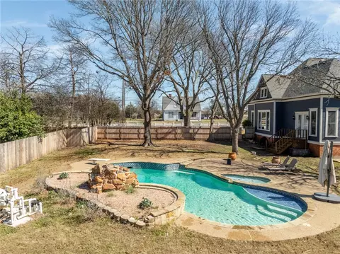 406 S Bordon St, Lorena, TX 76655 photo 40