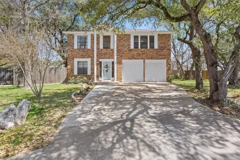 1900 Hawthorn Cir, Cedar Park, TX 78613