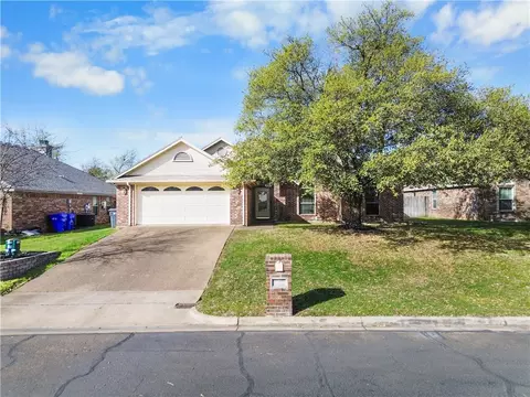 2917 Concho Bend Dr, Waco, TX 76712