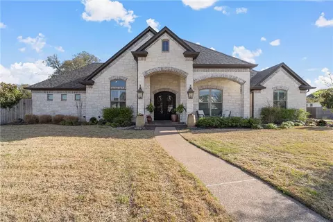 308 Wycliff Dr, China Spring, TX 76633