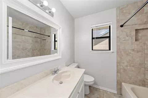 2005 Ramada Dr, Waco, TX 76712 photo 16