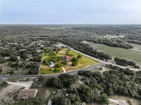 2800 Lomas Rodando Calzada, Kempner, TX 76539