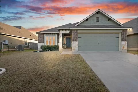 3009 Samson Dr, Lorena, TX 76655
