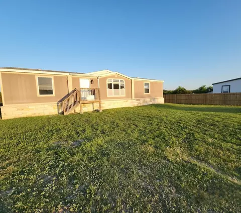 113 Julia Dr, Copperas Cove, TX 76522