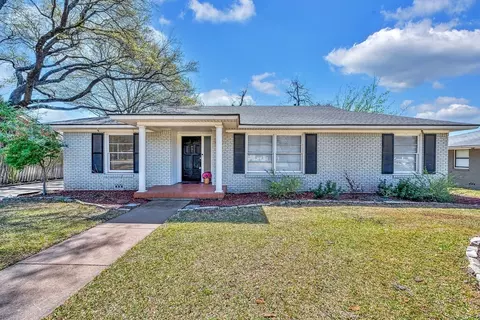 3844 Austin Ave, Waco, TX 76710