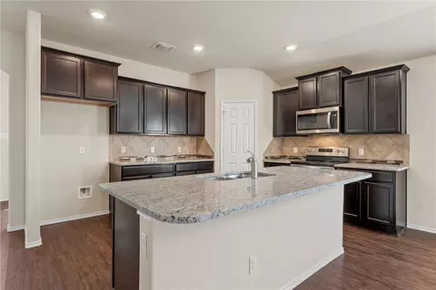 Kitchen - 3205 Beutel Rd, Lorena, TX 76655 photo 1 of 1