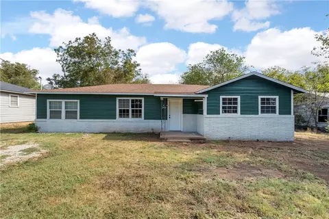 12932 Old Dallas Rd, West, TX 76691
