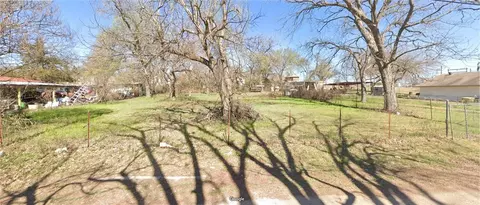 409 Hogan Ln, Waco, TX 76705