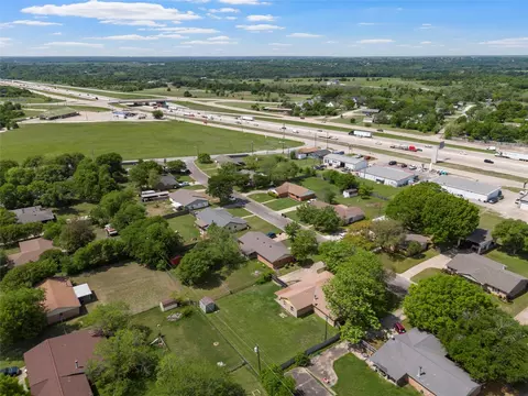 111 Thompson Cir, Lorena, TX 76655 photo 36