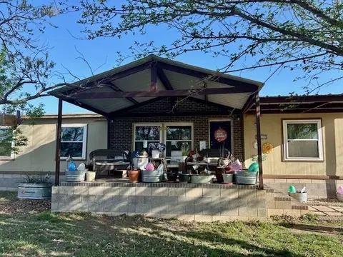 410 Pecan St, Bangs, TX 76823 photo 27