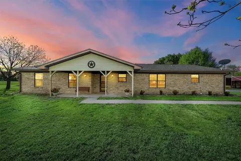 943 Coxs Oak Valley Rd, Waco, TX 76705