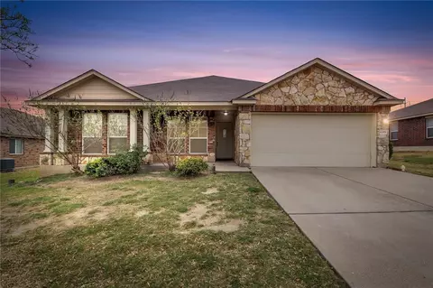 6709 Serena Ln, Woodway, TX 76712