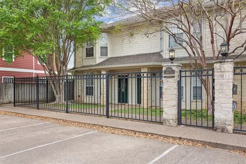 2020 S 9th St #1, Waco, TX 76706