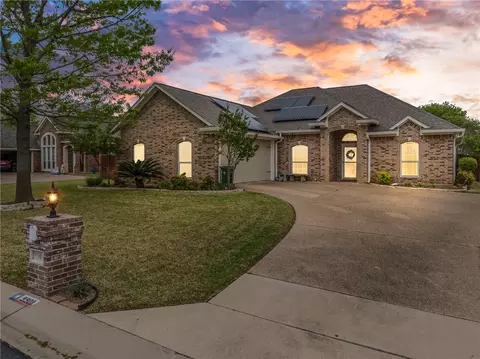 9901 Palomino, Woodway, TX 76712