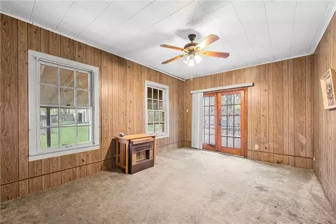 Living - 1301 E Texas Ave, Mart, TX 76664 photo 4 of 4