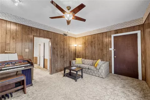 Living - 1301 E Texas Ave, Mart, TX 76664 photo 2 of 4