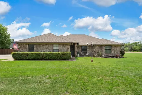 212 High Point Dr, Waco, TX 76705
