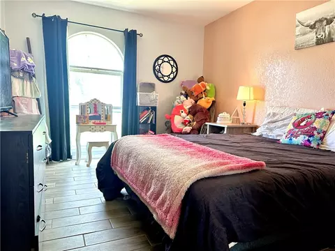 Bedroom - 500 Ward Ave E, Robinson, TX 76706 photo 2 of 4