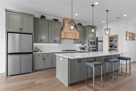 Kitchen - 174 Evening Star, Mcgregor, TX 76657 photo 4 of 4
