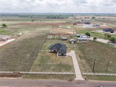 View/Area - 174 Evening Star, Mcgregor, TX 76657 photo 2 of 7