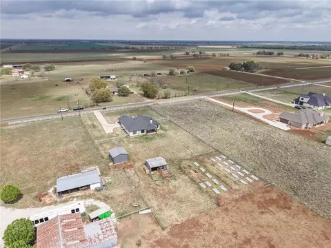 View/Area - 174 Evening Star, Mcgregor, TX 76657 photo 6 of 7