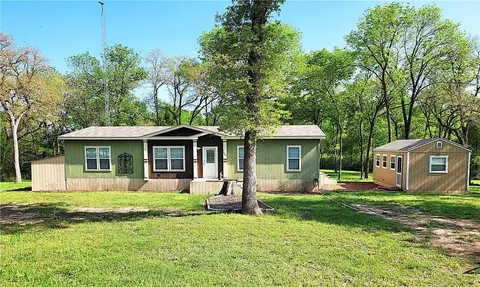 200 Pr 5825 A, Groesbeck, TX 76642