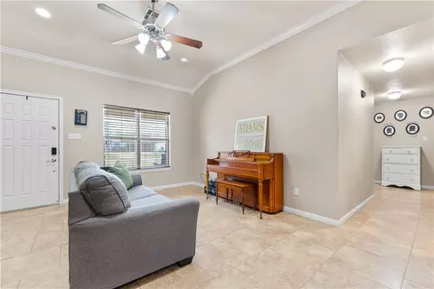 217 Ave E, Waco, TX 76705 photo 9