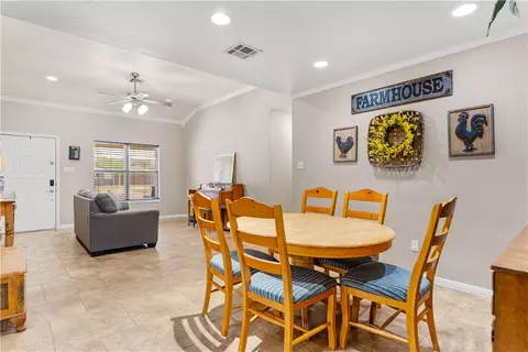 217 Ave E, Waco, TX 76705 photo 12