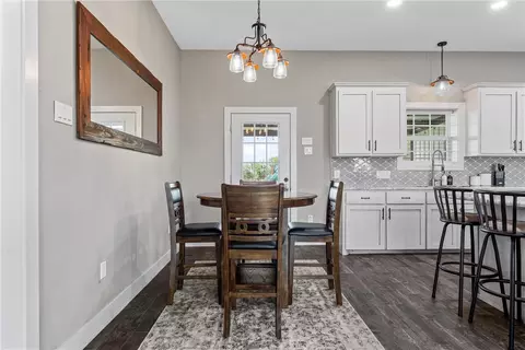 Dining - 917 Farney Rd, Lorena, TX 76655 photo 1 of 1