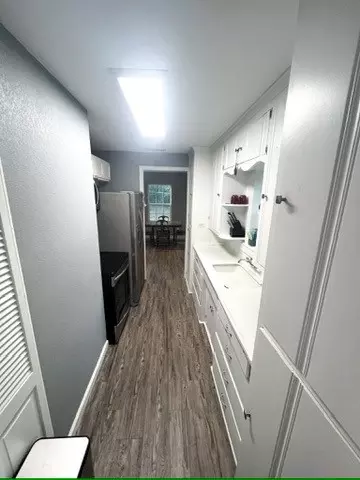 Entry Way - 4101 N 19th St, Waco, TX 76708 photo 2 of 2