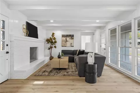 Living - 3201 Pine Ave, Waco, TX 76708 photo 5 of 9