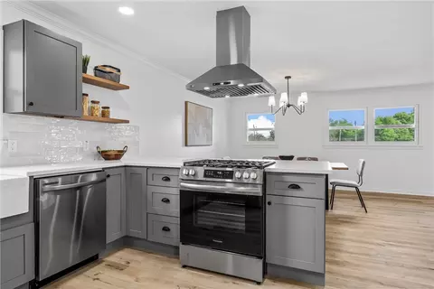 Kitchen - 3201 Pine Ave, Waco, TX 76708 photo 3 of 3