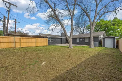 Exterior - 3201 Pine Ave, Waco, TX 76708 photo 7 of 9